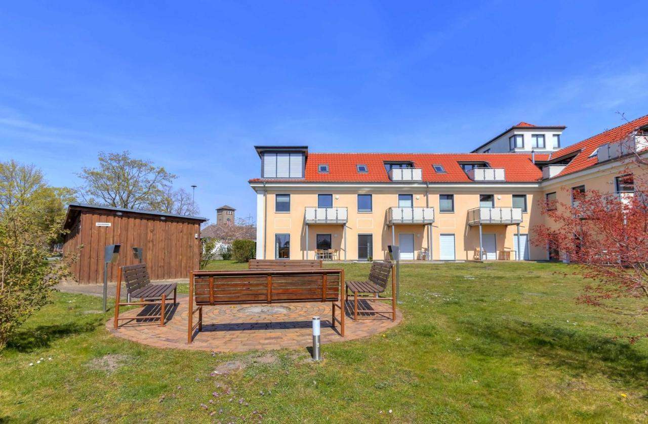 Residenz Zum Seglerhafen-St Apartment พีเนมุนเดอ ภายนอก รูปภาพ